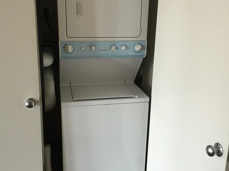 700 Harrison Ave #607 — Photo 9