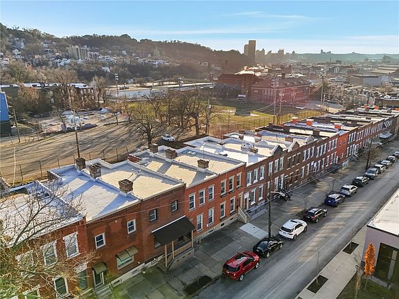 3rd image of 3646 Mintwood St