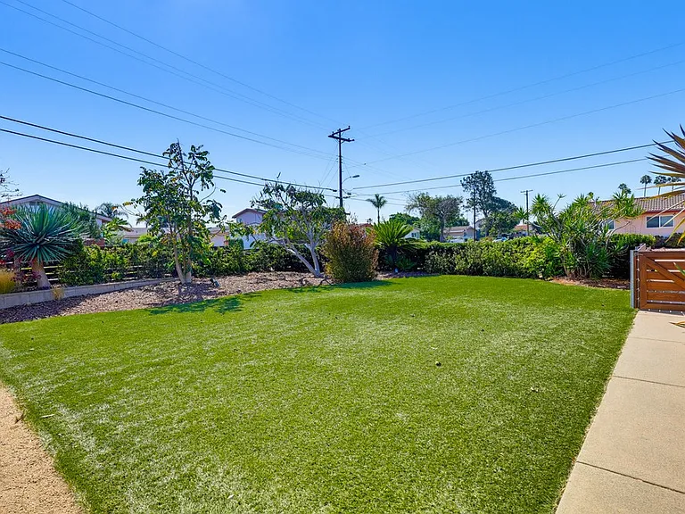 4996 Mount Almagosa Dr — Photo 5