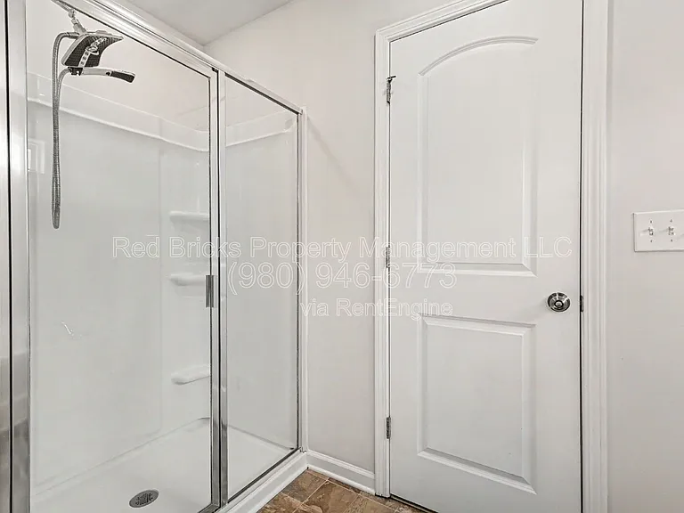 6018 Weddington Pointe Dr — Photo 17