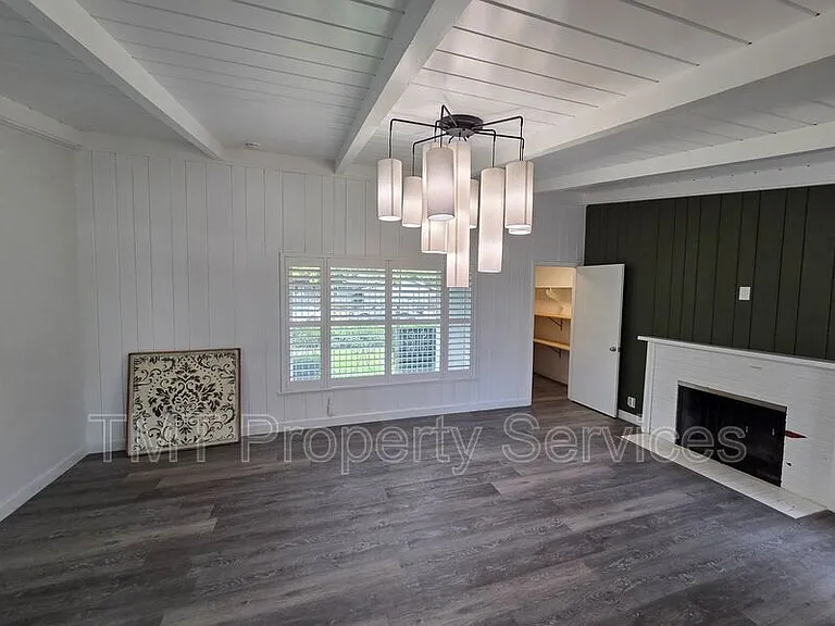 9 W Robinhood Dr — Photo 37
