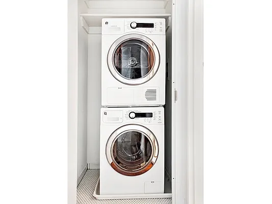 Rented by Mirador Real Estate | media 31