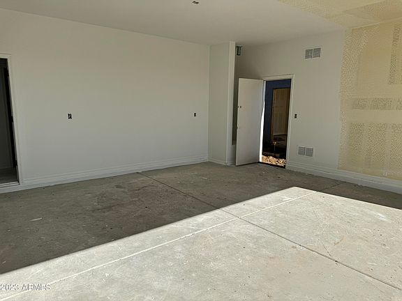 4th image of 22858 E SADDLE Way