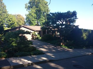 6630 NE 60th St, Seattle, WA 98115