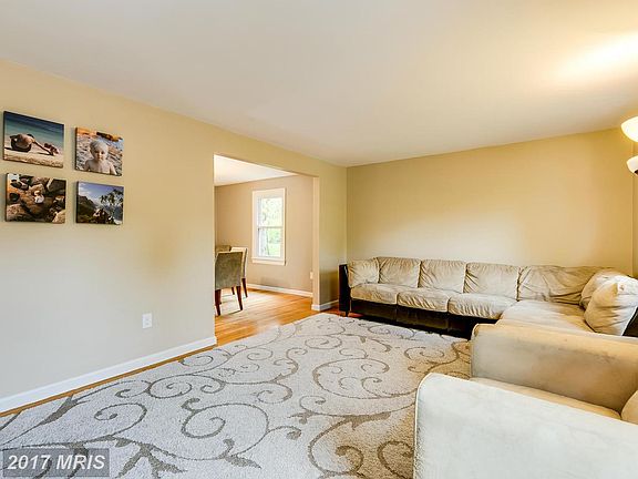 3rd image of 15315 Blueridge View Dr
