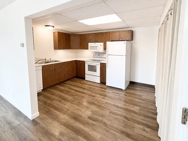 1624 Cannon St #30 — Photo 2