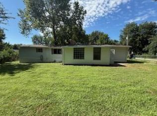 110 S Connor St, Odessa, MO 64076