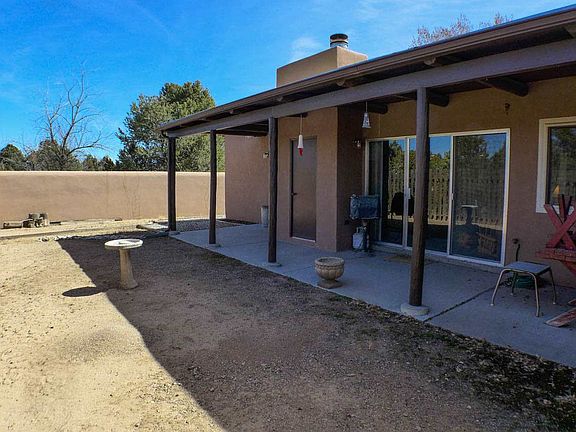 5th image of 352 Cheryl Ave