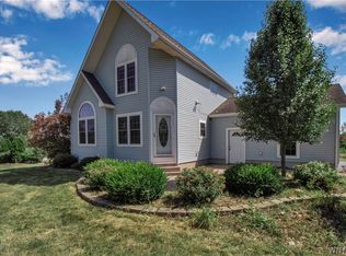 8450 Lower Lake Rd, Barker, NY 14012