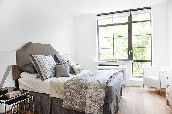 Rented by Pink Stone Realty LLC | media 16