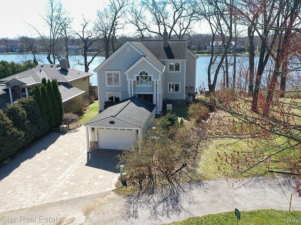 1st image of 3570 Edgewood Park Dr