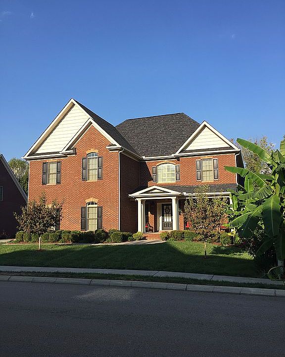 1st image of 1212 Bentley Park Ln