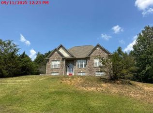 225 Madison Ln, Odenville, AL 35120