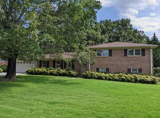 5 Coachman Dr, Taylors, SC 29687