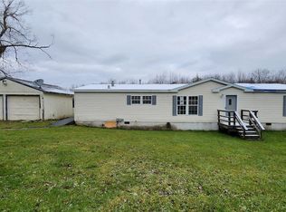 60 Weller Rd, Fulton, NY 13069