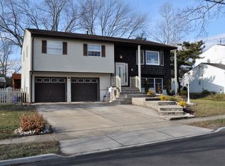 14 Hansen Rd, Old Bridge, NJ 08857