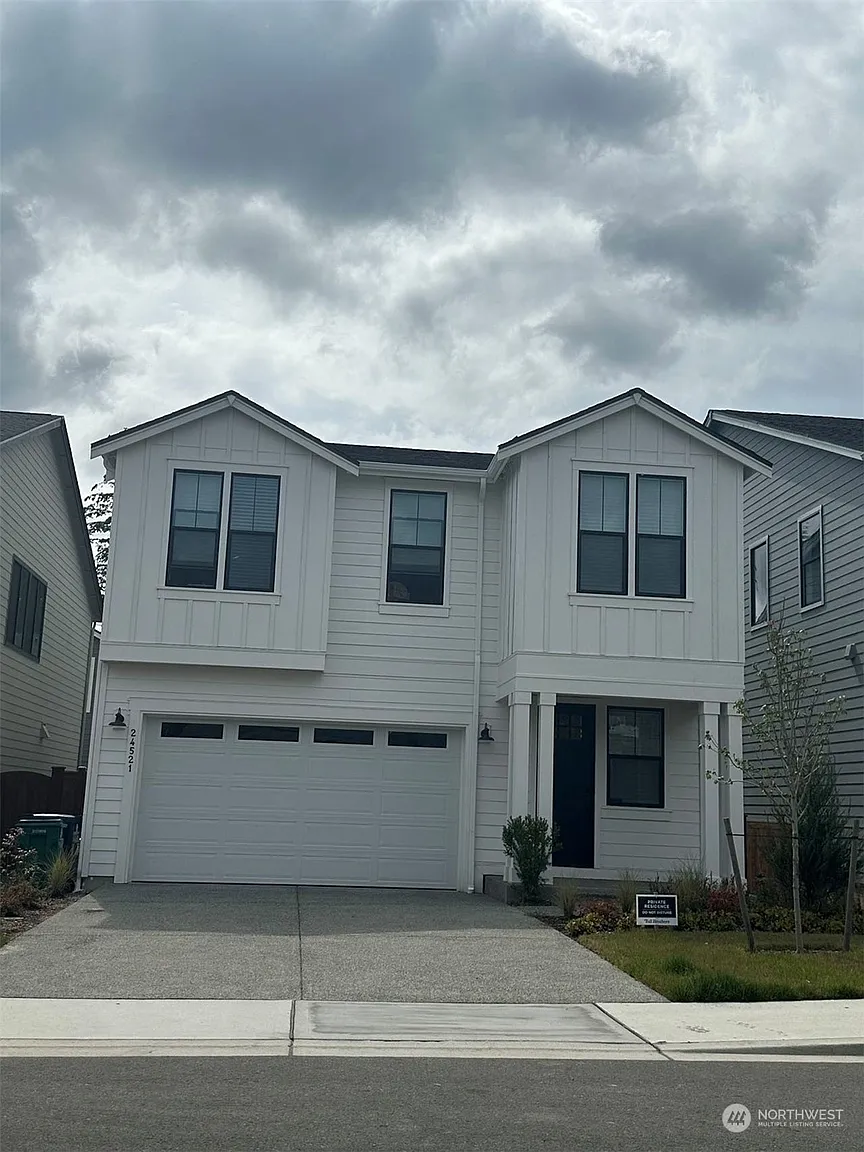 1767 246th ct NE photo 1