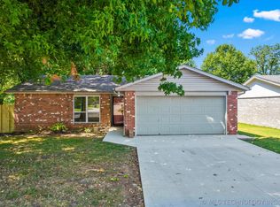 13714 S Birch St, Glenpool, OK 74033