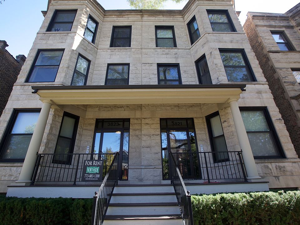 1st image of 3823 N Lakewood Ave #2