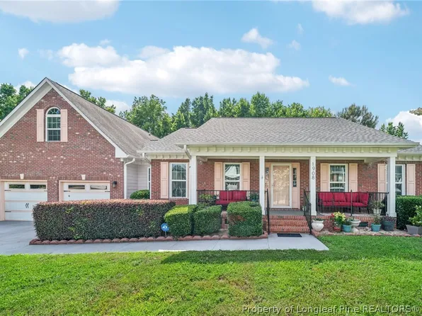 1908 Abbeydale Ln, Fayetteville, NC 28304