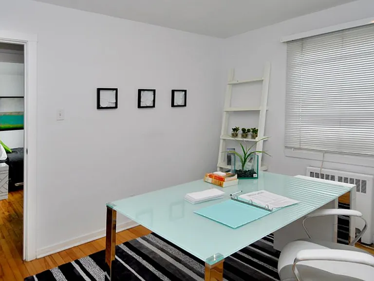 165 Victoria Rd — Photo 9
