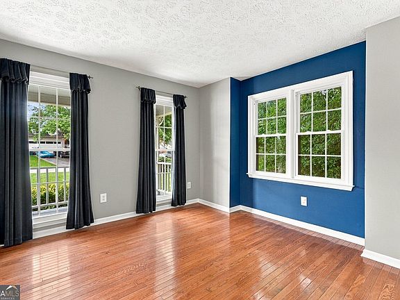 4th image of 2150 Appleton Cir