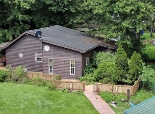 825 Hannaman Ln, Elizabeth, WV 26143