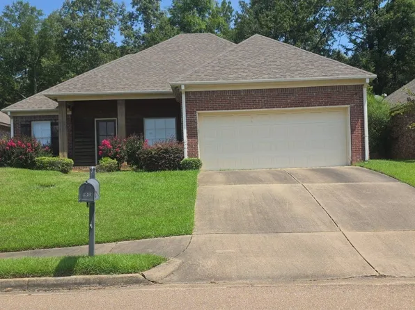 439 Silver Hl, Pearl, MS 39208