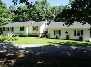 5021 Village Dr, Cohutta, GA 30710