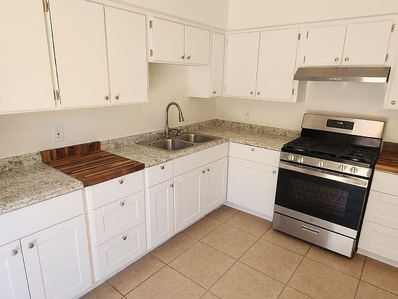 New Kitchen and Appliances