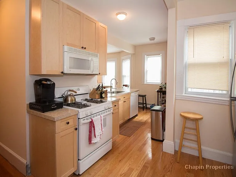 15 Kenwood St #1 — Photo 7
