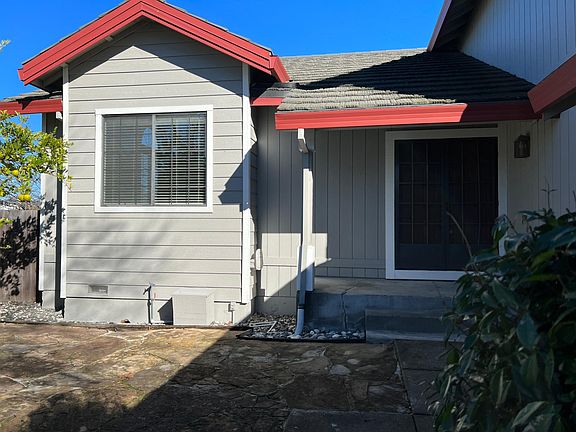 5th image of 531 Garfield Dr
