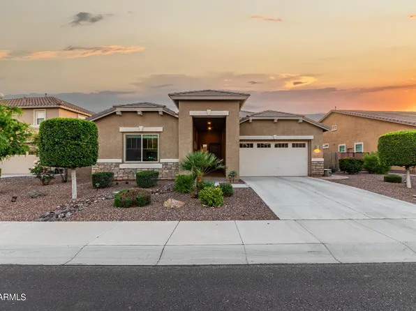 4964 S MCMINN Drive, Gilbert, AZ 85298