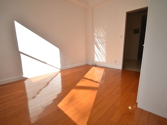 3rd image of 100 Mosco St APT 202