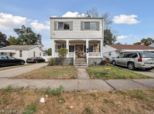 1511 E Harry Ave, Hazel Park, MI 48030
