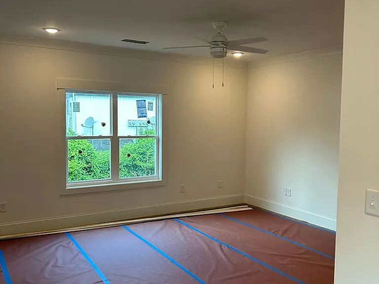 260 Griffeth St — Photo 23