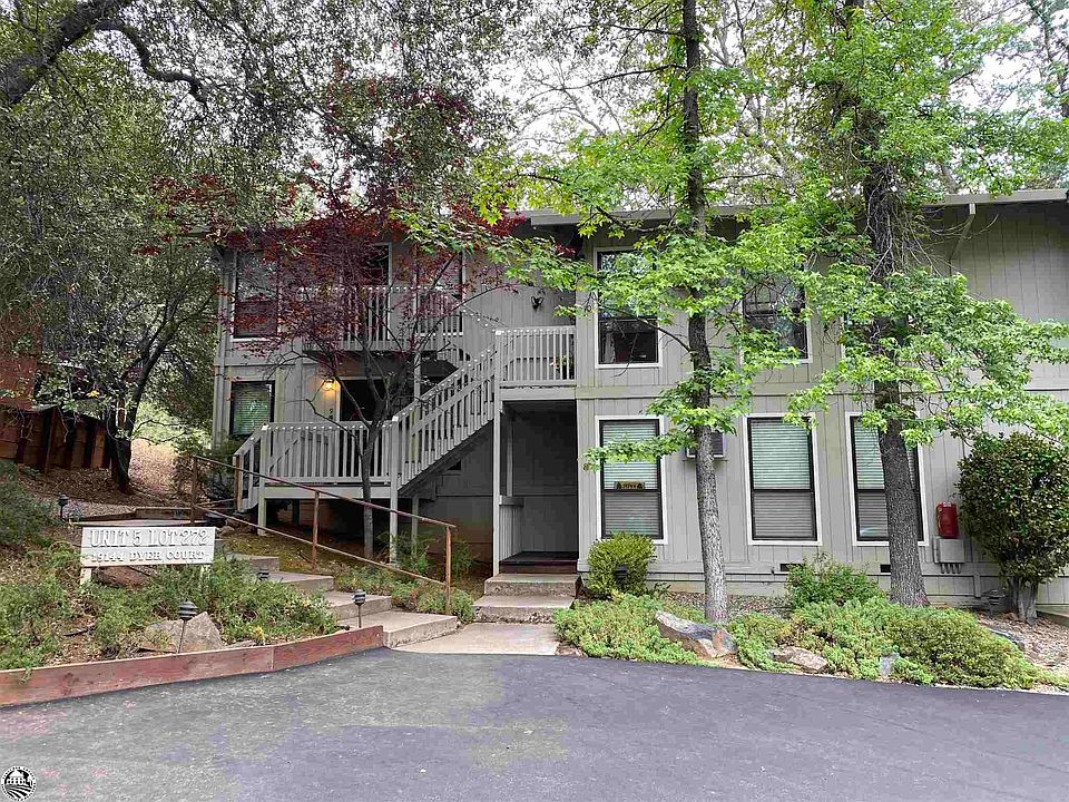 1st image of 19146 Dyer Ct