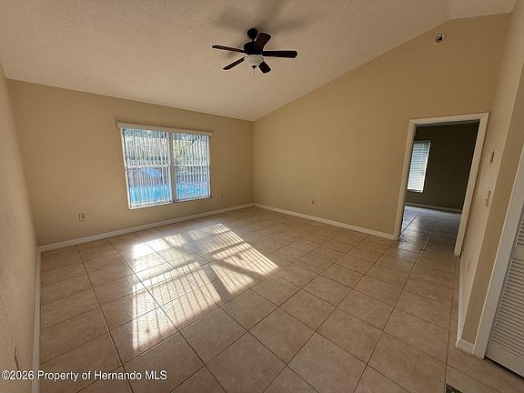 2nd image of 2392 Fairview Rd
