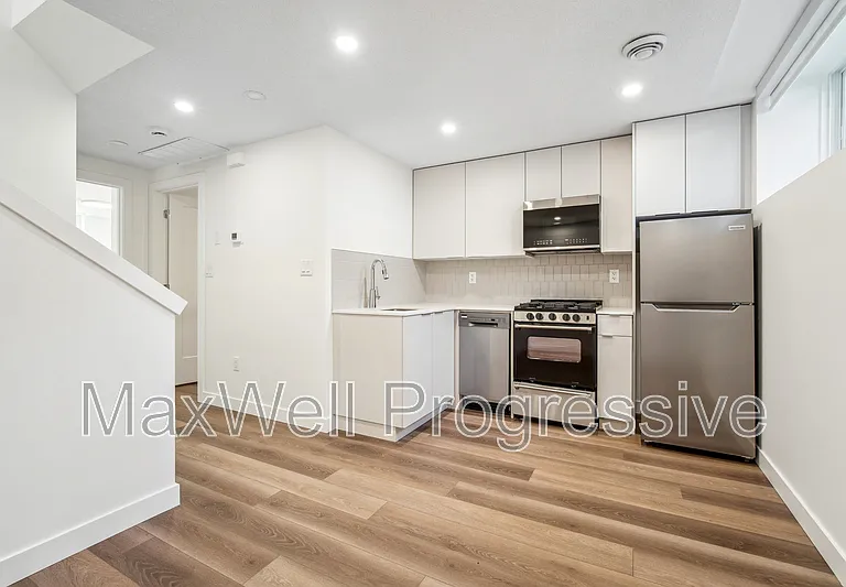 10427 70th Ave NW #1 — Photo 1