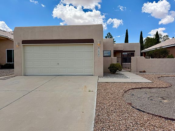 2nd image of 10305 Arroyo Crest Dr NW