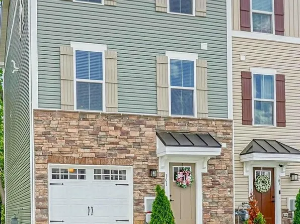 101 Bantry St, Swedesboro, NJ 08085