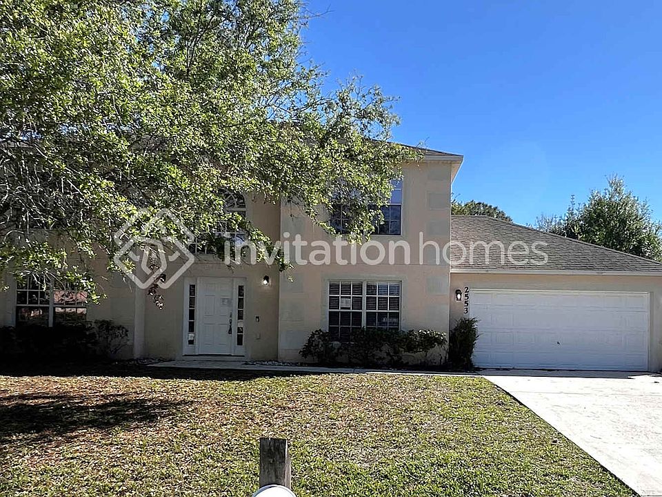 1st image of 2553 SW Grotto Cir