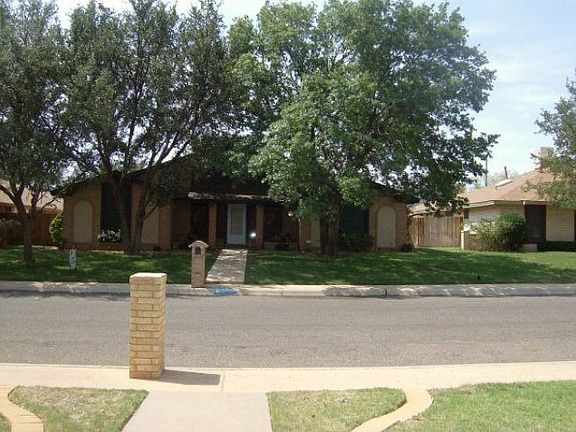2nd image of 4809 Elma Dr