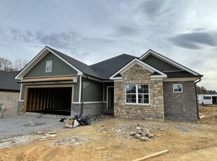 883 Gardenia Dr, Johnson City, TN 37615