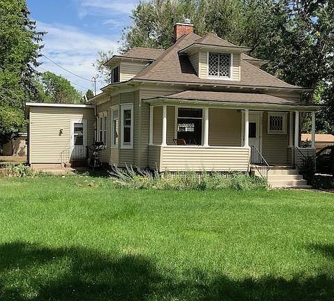 FRONT VIEW 106 W. CHEYENNE RD.