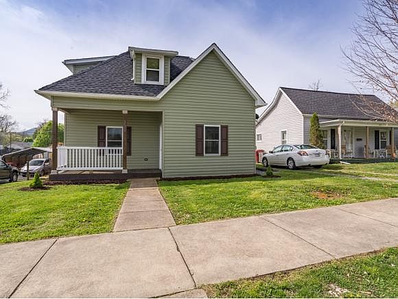 1st image of 305 Wilson Ave