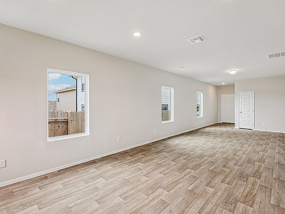 3rd image of 2702 Derwent Dr