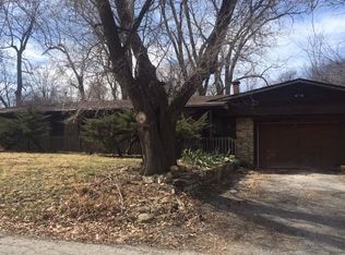 6718 Maple Ave, Raytown, MO 64133