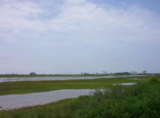 Kiva Rd, Galveston, TX 77554