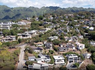 4559 Sierra Dr APT B, Honolulu, HI 96816